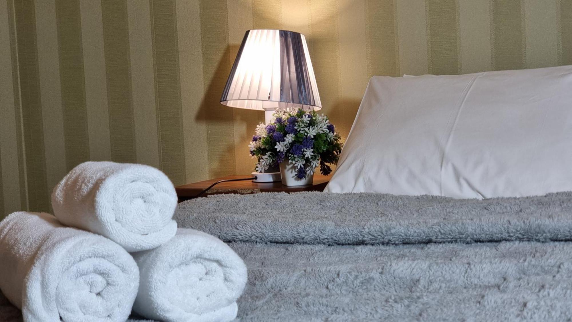 Mayden Family Apartment Баку Экстерьер фото